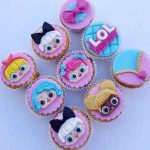 Kit 5 Bonecas Lol + Cortador Lol Surprise